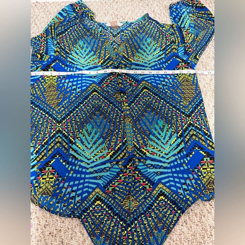 Peter Nygard Vibrant Blue and Green tie Blouse size 14 - Picture 5 of 6